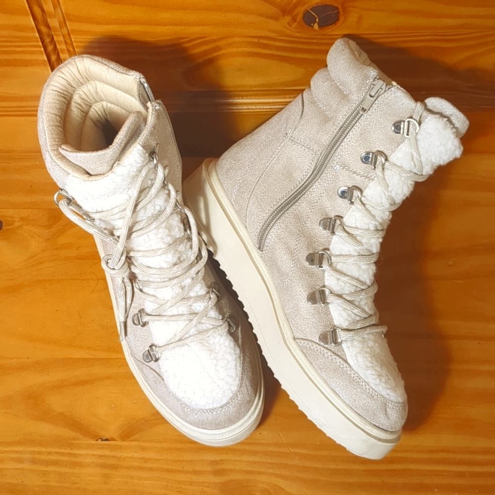 Microsuede & Fleece Winter Boots